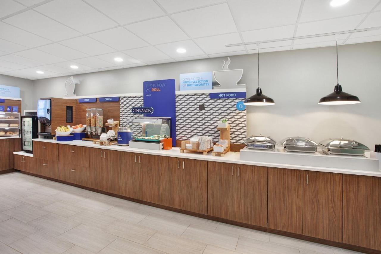 Holiday Inn Express Exton - Great Valley By Ihg Exterior photo