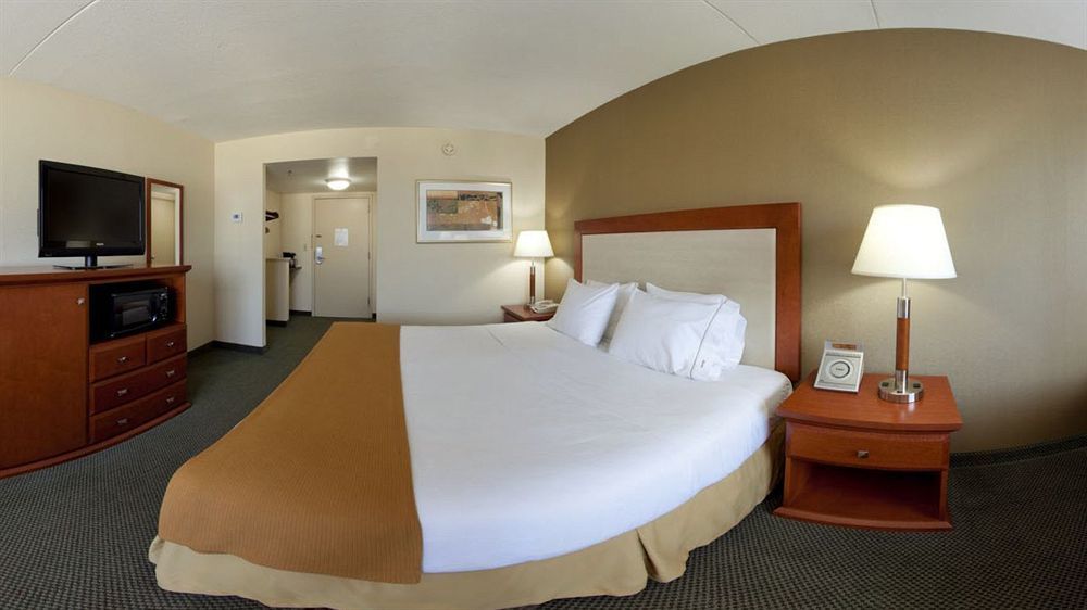 Holiday Inn Express Exton - Great Valley By Ihg Exterior photo